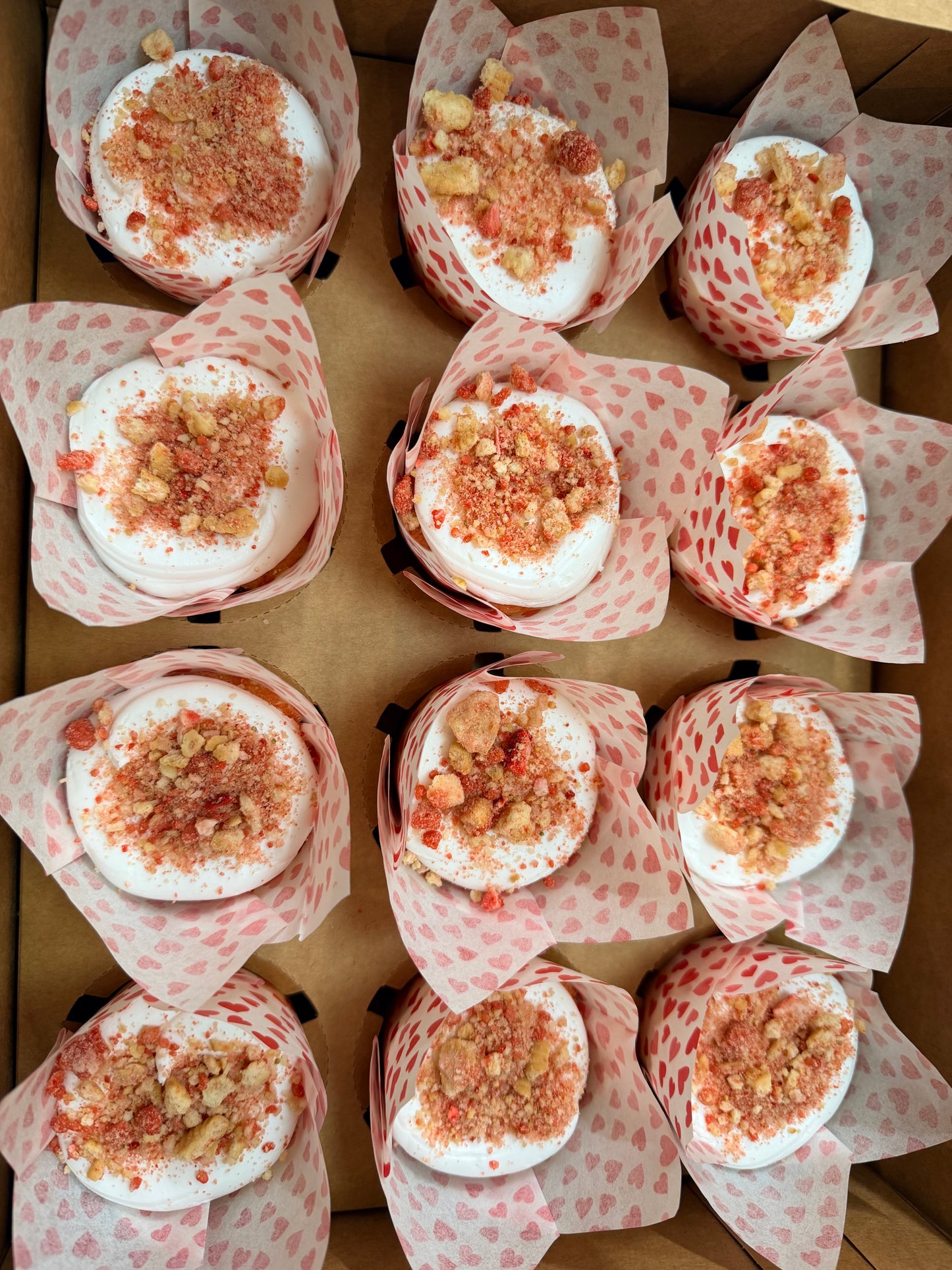 Strawberry Crunch Cupcake s 1dz