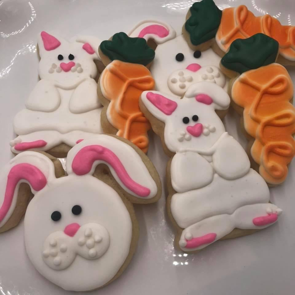 BUNNY & CARROTS
