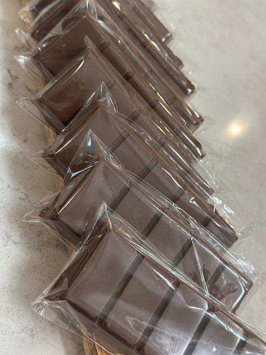 Dubai Pistachio Chocolate Bar (1 bar)