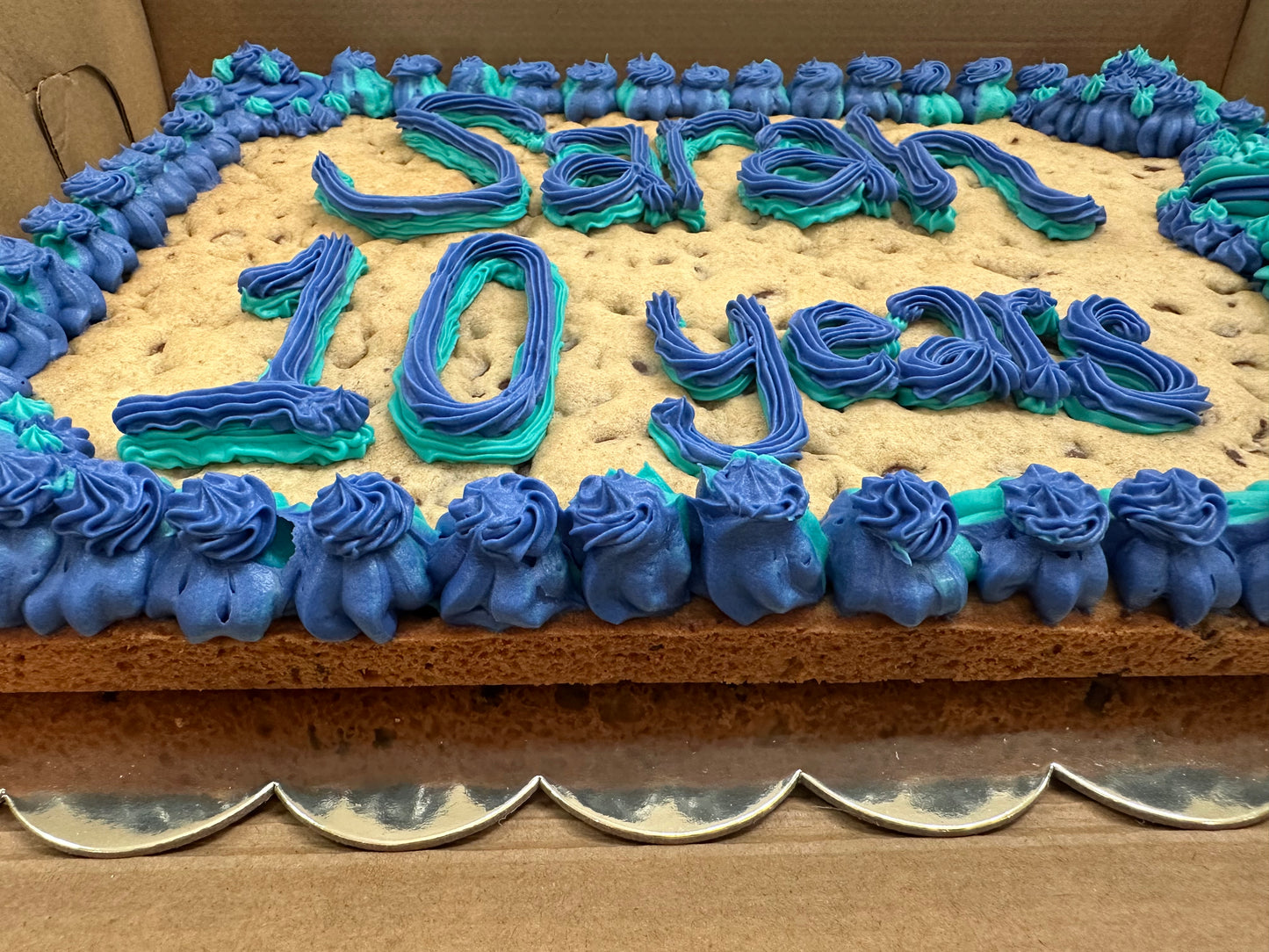 Chocolate Chip Cookie Cake
